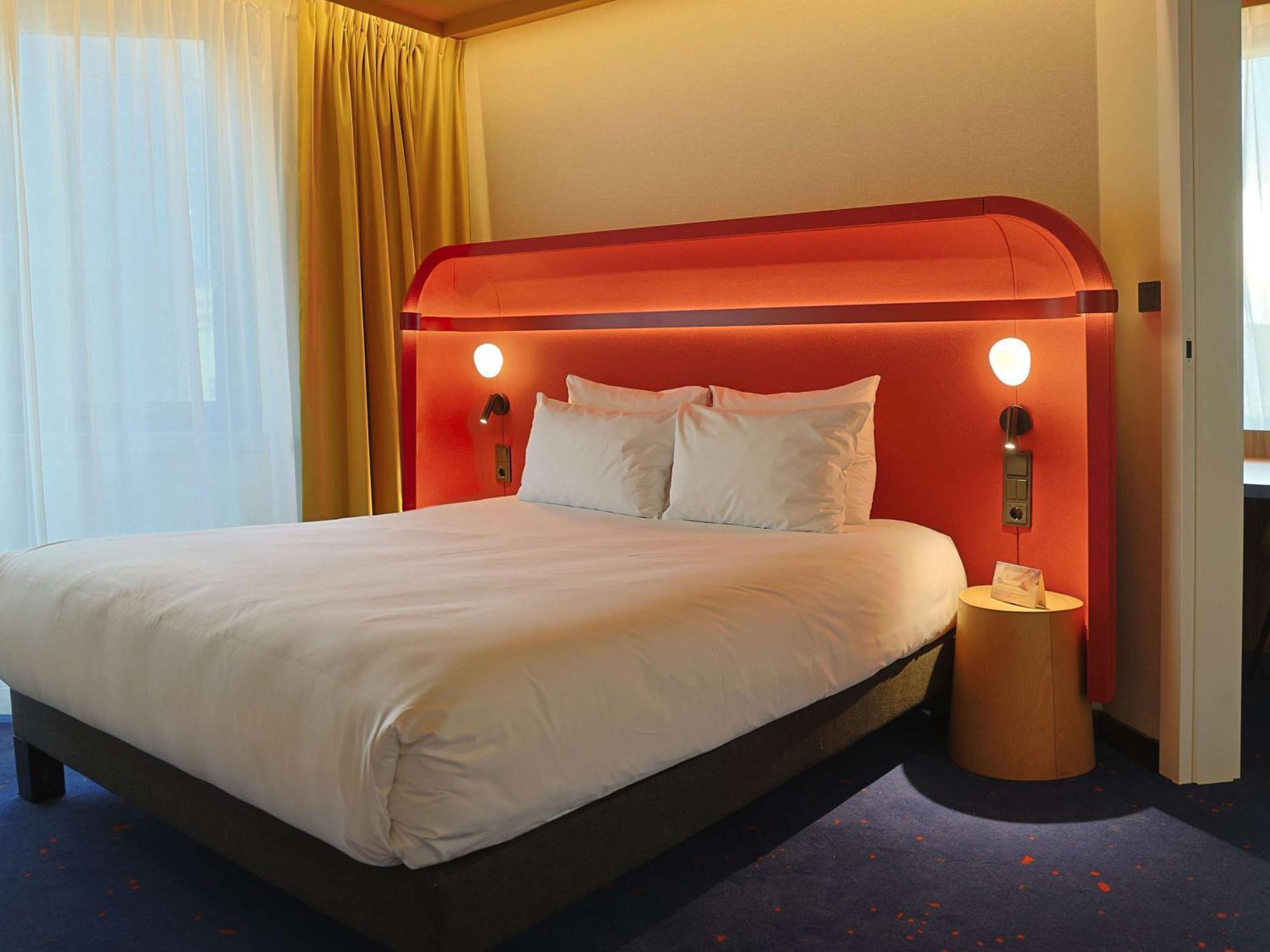 เมอร์เคียว วอร์ชาวา เซ็นตรุม โฮเต็ล Hotel วอร์ซอ ภายนอก รูปภาพ
